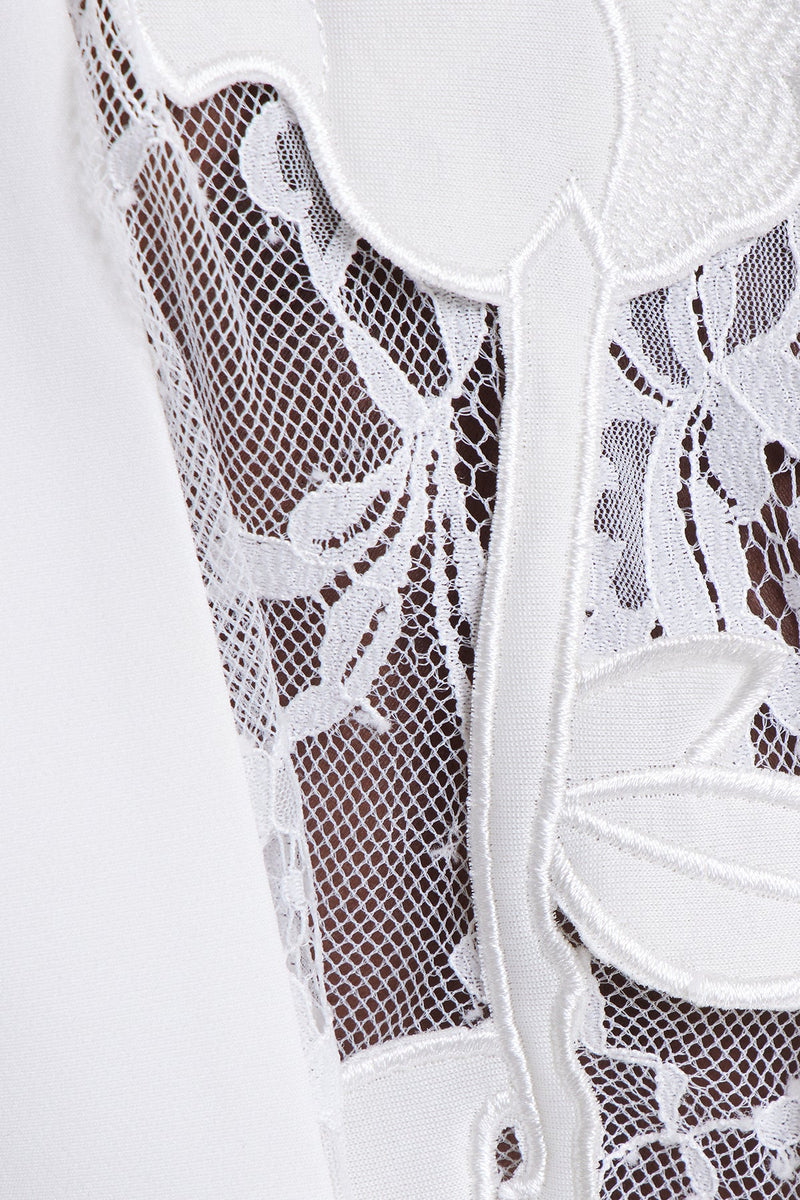 Beautifully Finished Garment in a Timeless Design