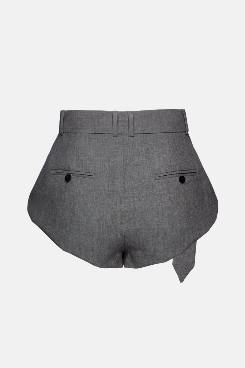 Well Tailored Garment with a Graceful Silhouette
