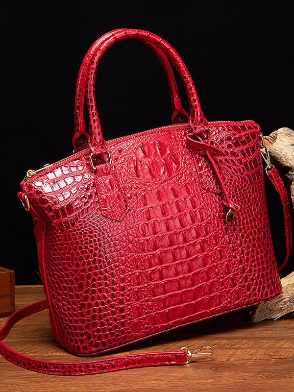 Gracefully Styled Bag for Any Occasion