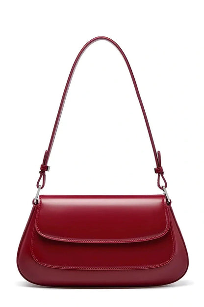 A Vintage Style Bag with Delicate Timeless Details