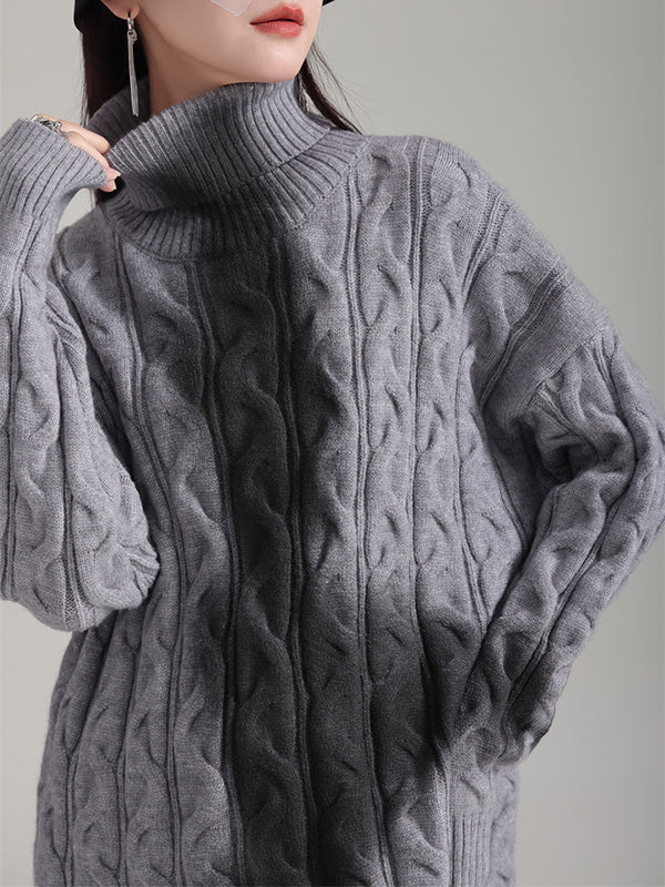 Well Tailored Sweater with a Graceful Silhouette