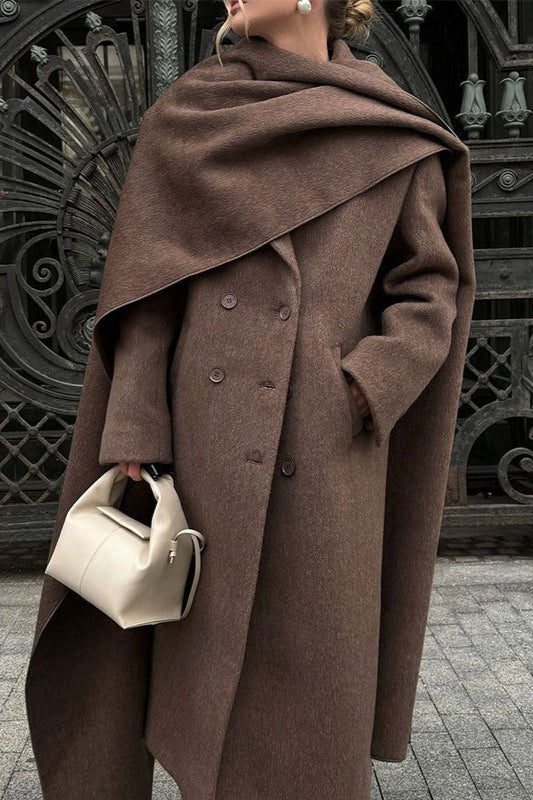 Beautifully Finished Coat in a Timeless Design