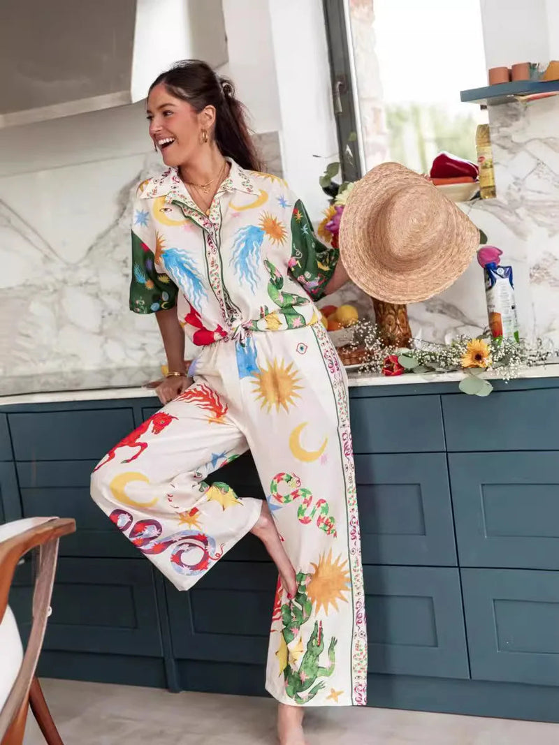 Effortlessly Elegant Garment with a Timeless Design