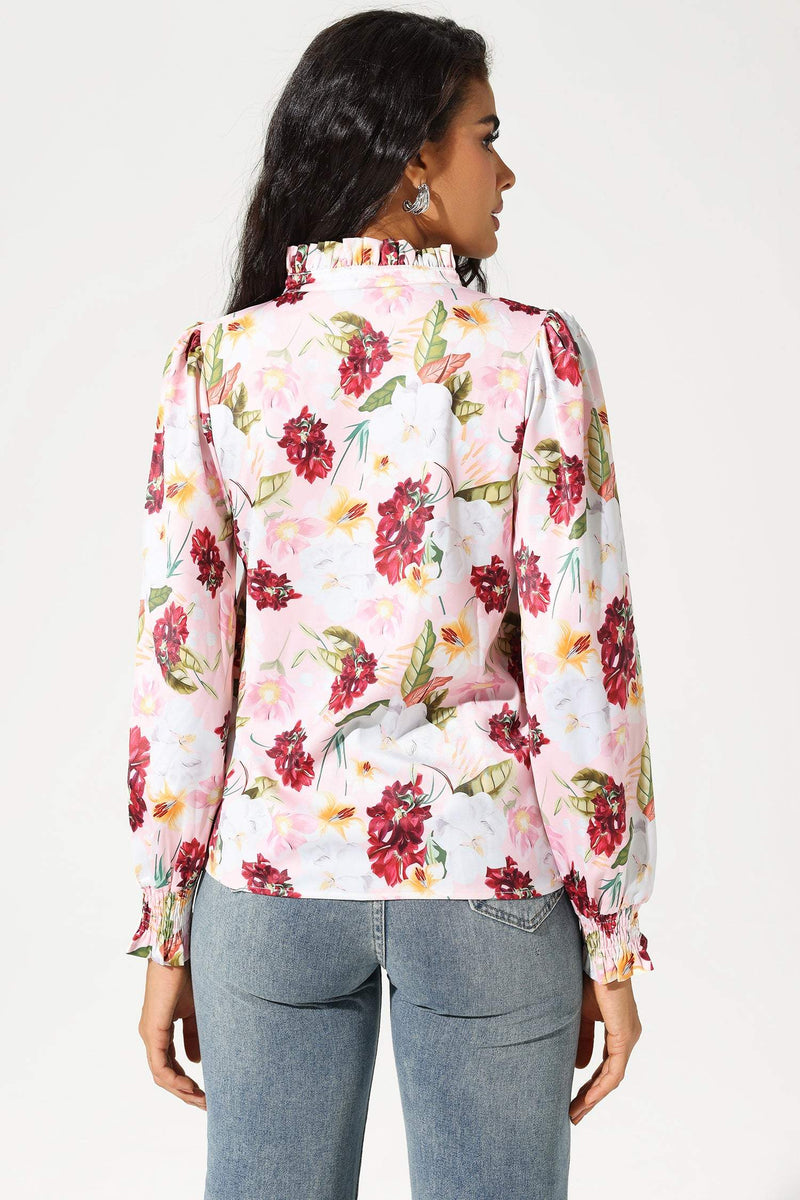 Well Tailored Top with a Graceful Silhouette