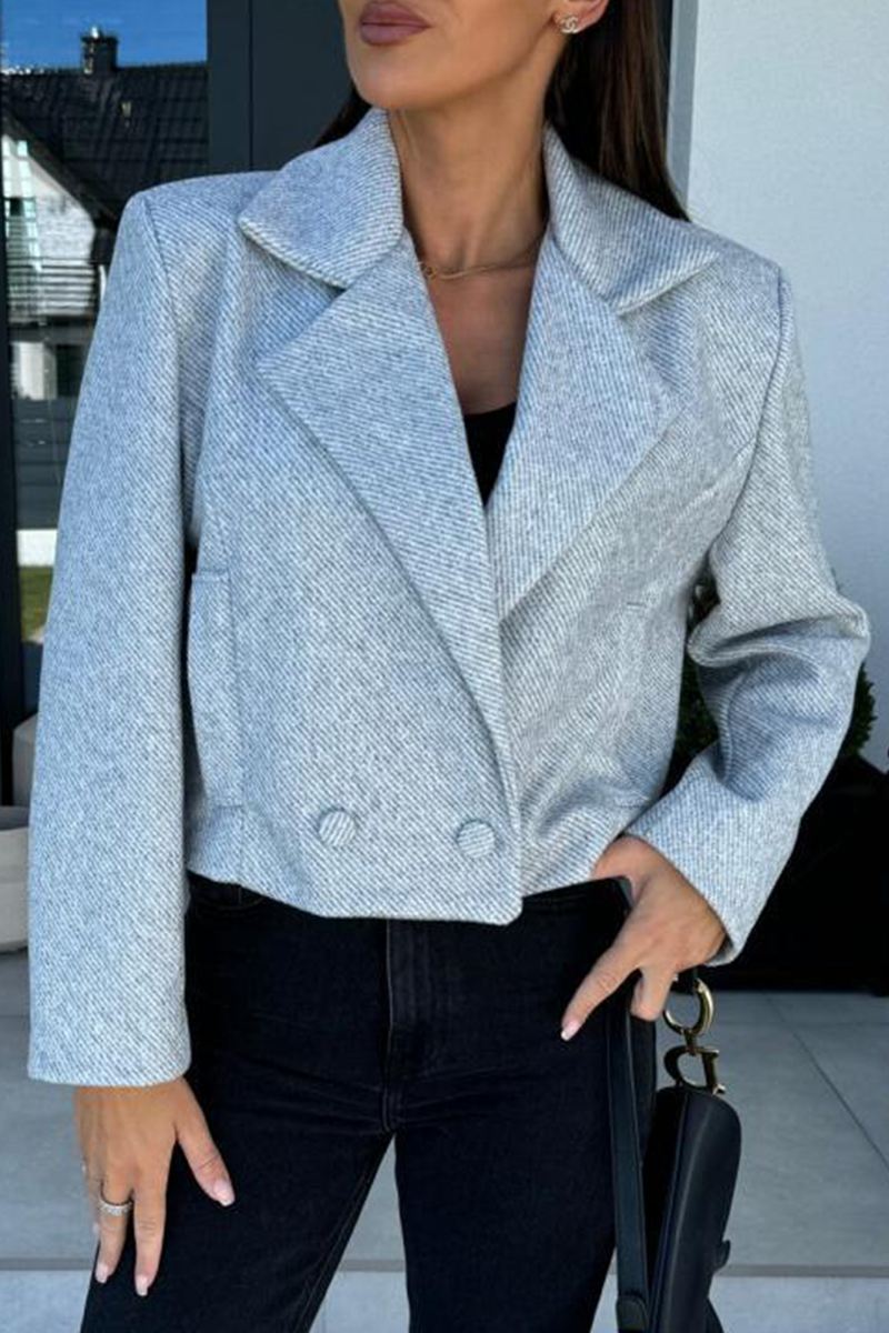 Gracefully Styled Garment for Any Occasion
