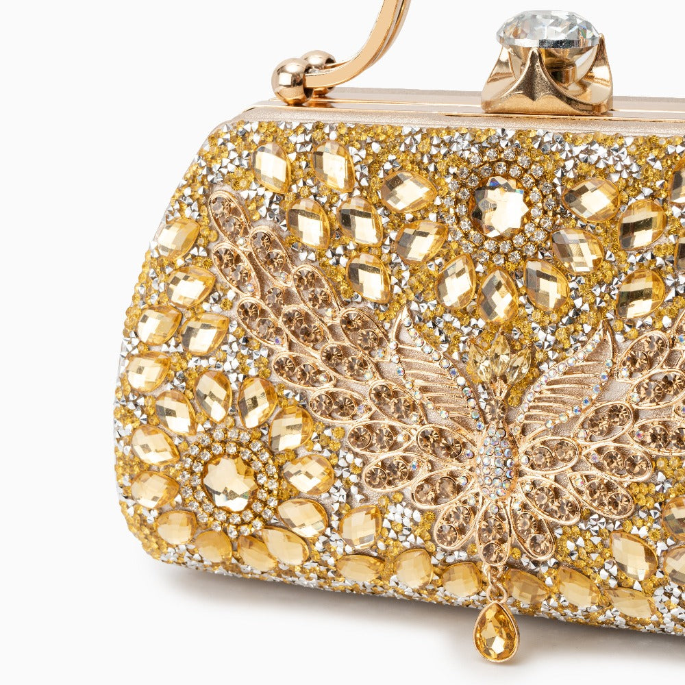 Well Tailored Bag with a Graceful Silhouette