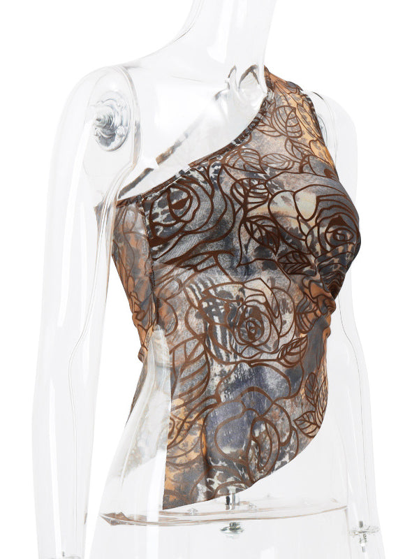 Beautifully Crafted Top in a Classic Style