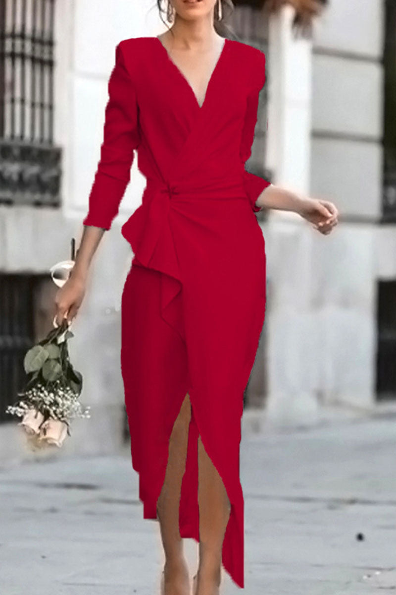 Gracefully Styled Dress for Any Occasion