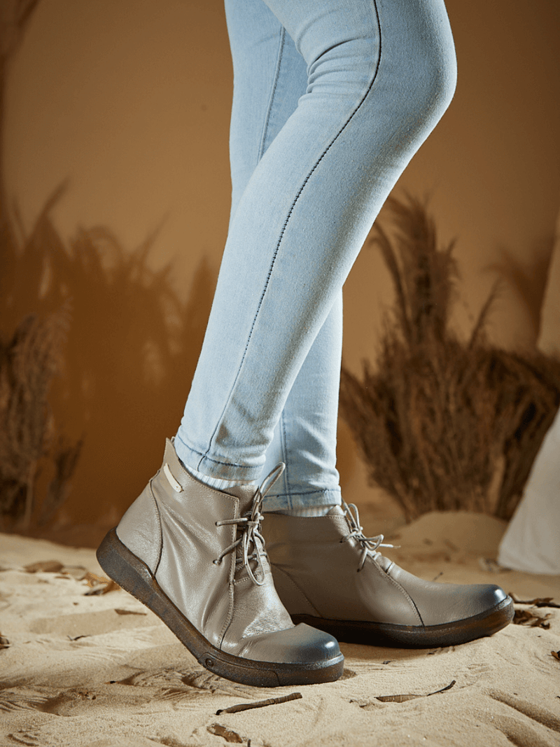 Polished Boots with an Effortless Classic Look