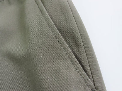 Elegantly Styled Pants for Everyday Wear