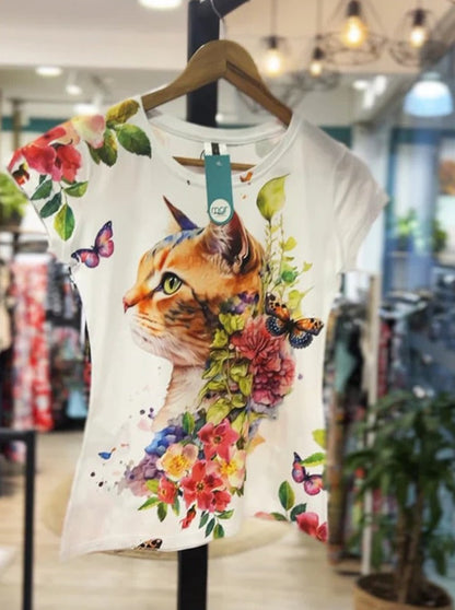 Elegantly Styled T-Shirt for Everyday Wear