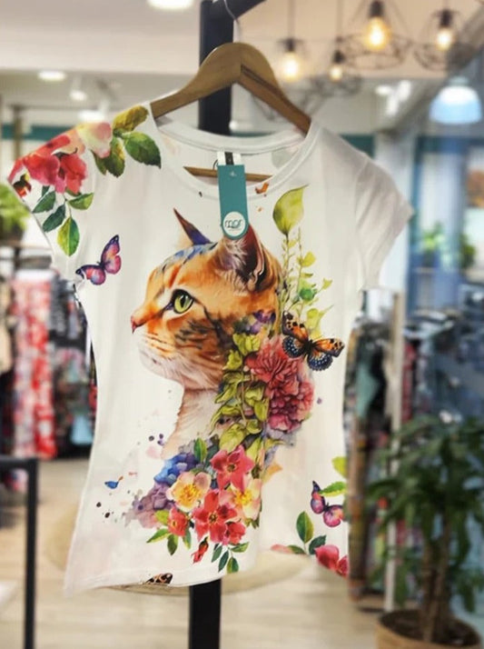 Elegantly Styled T-Shirt for Everyday Wear
