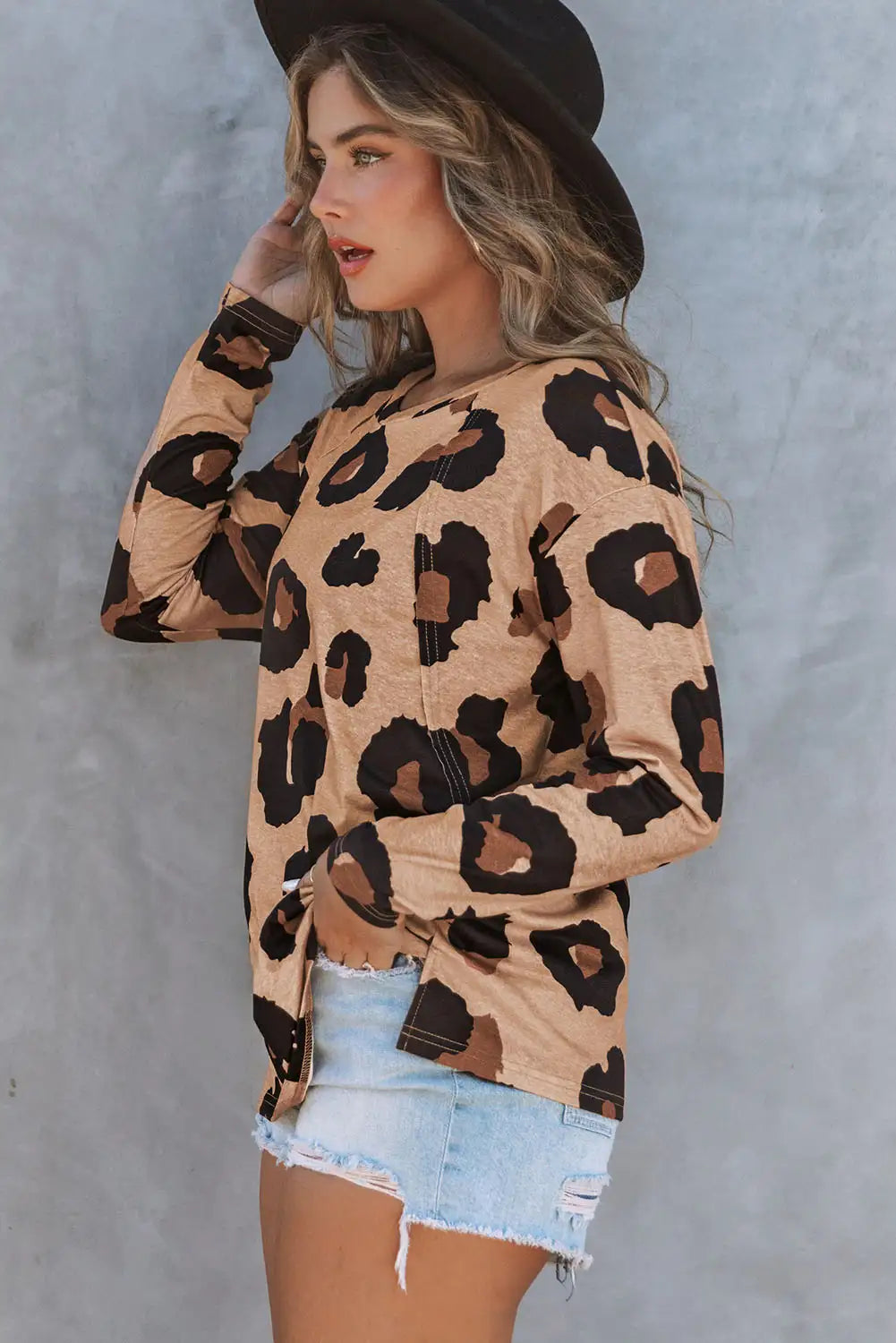 Classic Vintage Top with a Flattering Fit