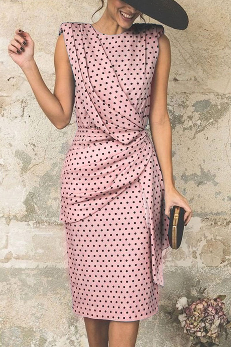 Classic Vintage & Enduringly Stylish Dress
