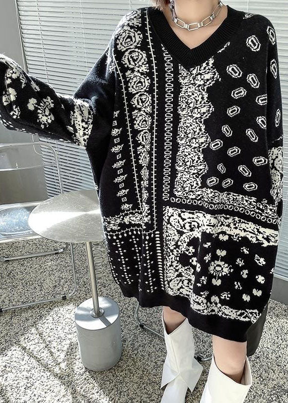 Gracefully Styled Sweater for Any Occasion