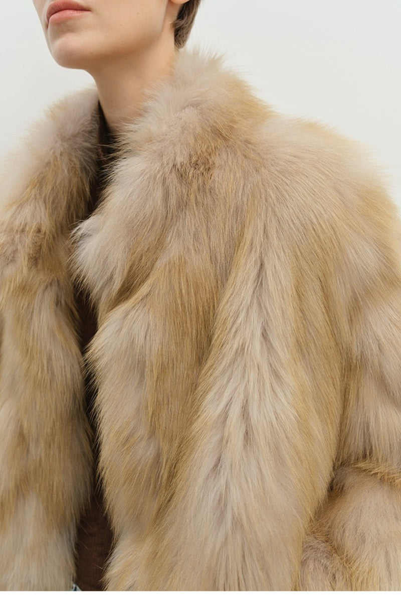 Classic Vintage Coat with a Flattering Fit