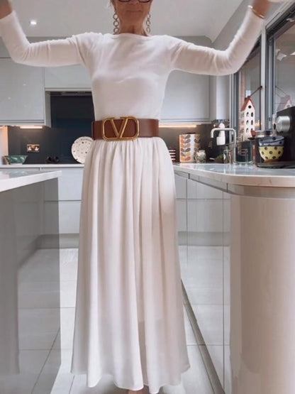 Beautifully Crafted Dress in a Classic Style