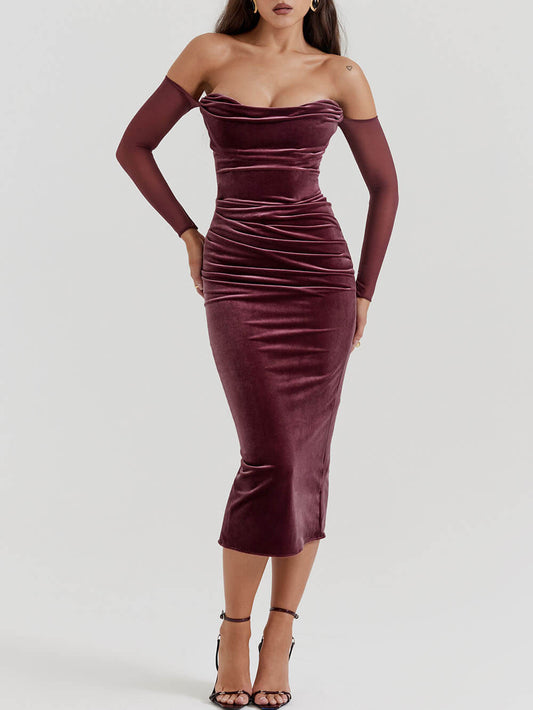 Well Tailored Dress with a Graceful Silhouette