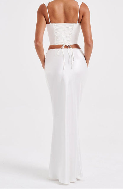 Classic Vintage Garment with a Flattering Fit
