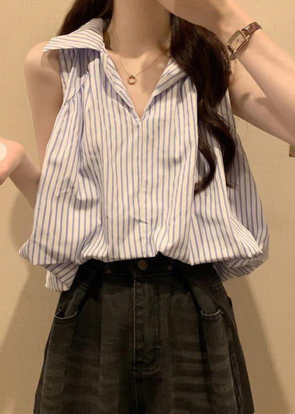 Classic Vintage Blouse with a Flattering Fit
