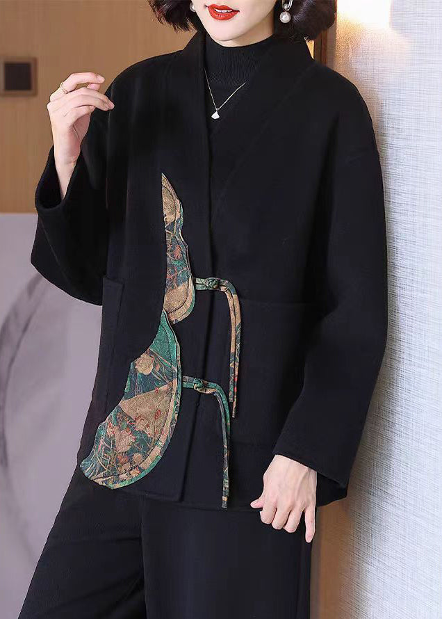 Gracefully Styled Coat for Any Occasion