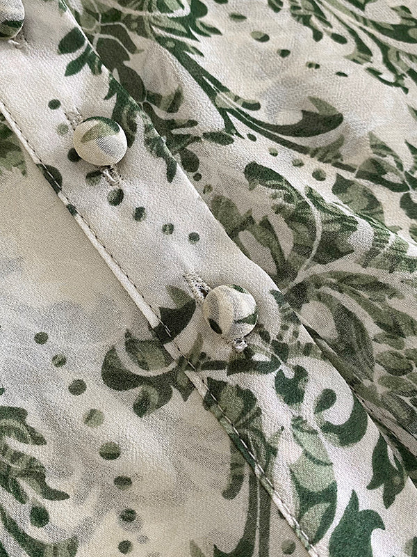 Classic Vintage & Enduringly Stylish Blouse