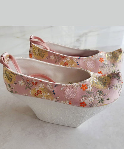 Elegantly Styled Heels for Everyday Wear