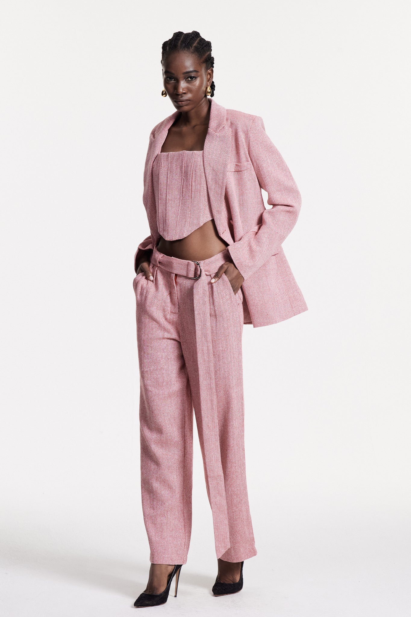 Beautifully Finished Pants in a Timeless Design