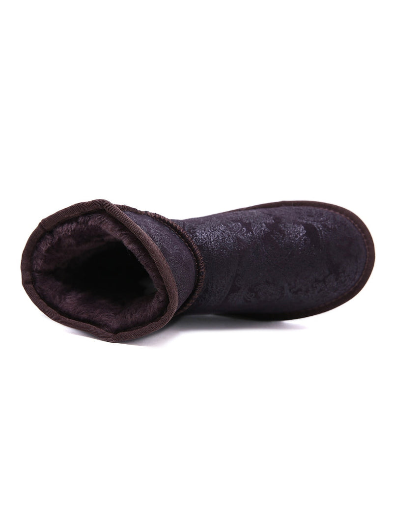 Elegantly Styled Garment for Everyday Wear