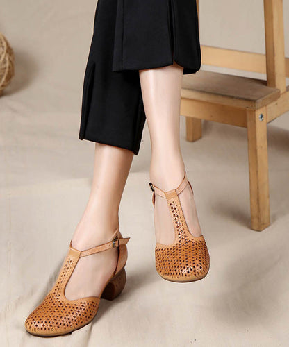 Elegantly Styled Sandals for Everyday Wear