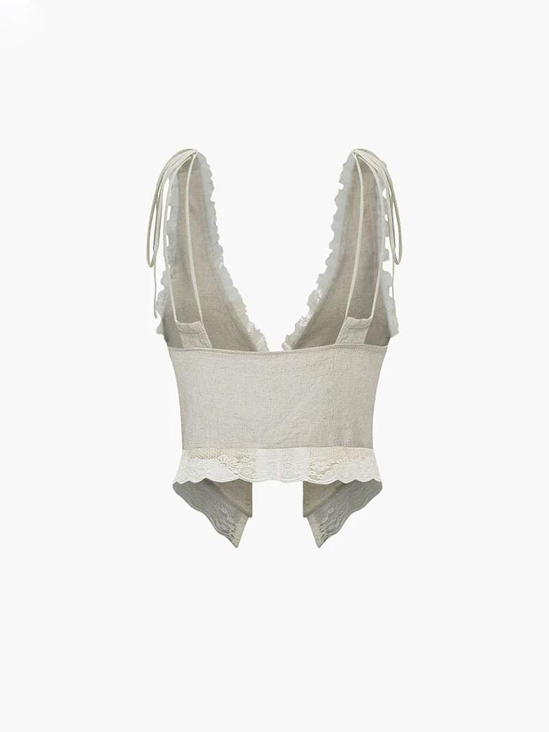 Beautifully Finished Top in a Timeless Design