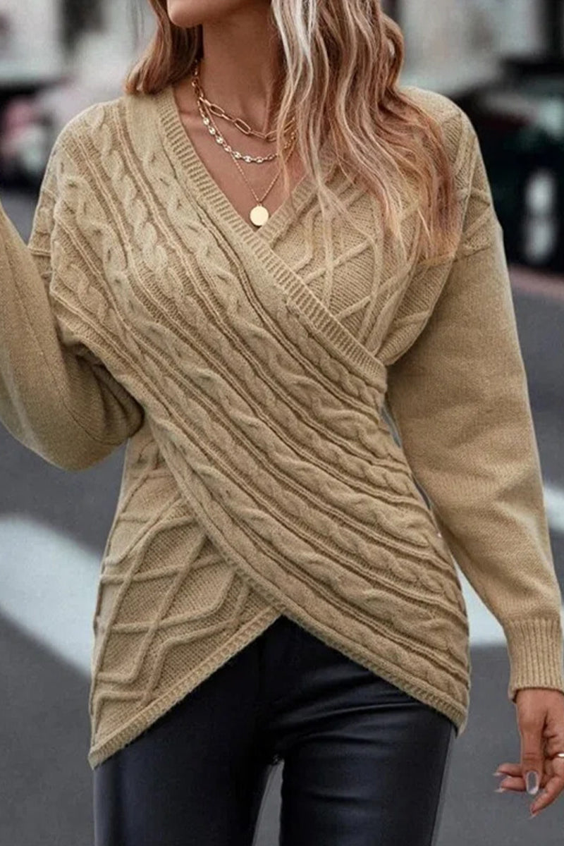 Polished Top with an Effortless Classic Look