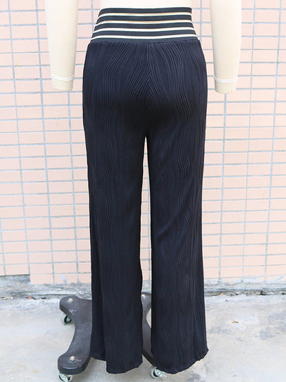 Classic Vintage Pants with a Flattering Fit
