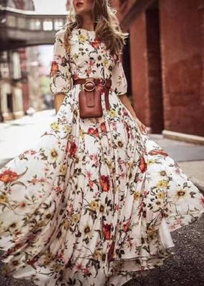 Classic Vintage Dress with a Flattering Fit