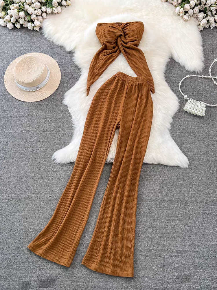 Beautifully Crafted Pants in a Classic Style