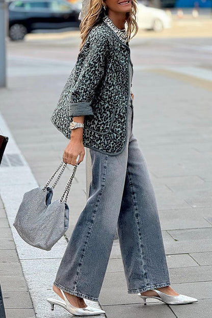 Elegantly Styled Jacket for Everyday Wear