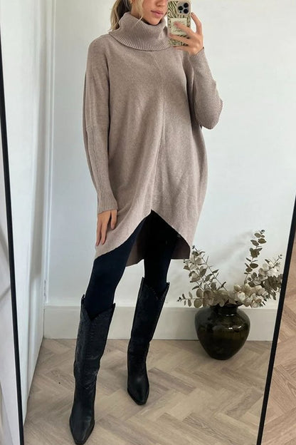 Well Tailored Sweater with a Graceful Silhouette