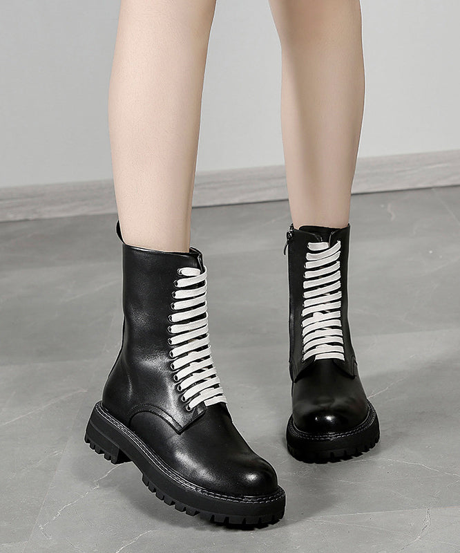 Beautifully Finished Boots in a Timeless Design
