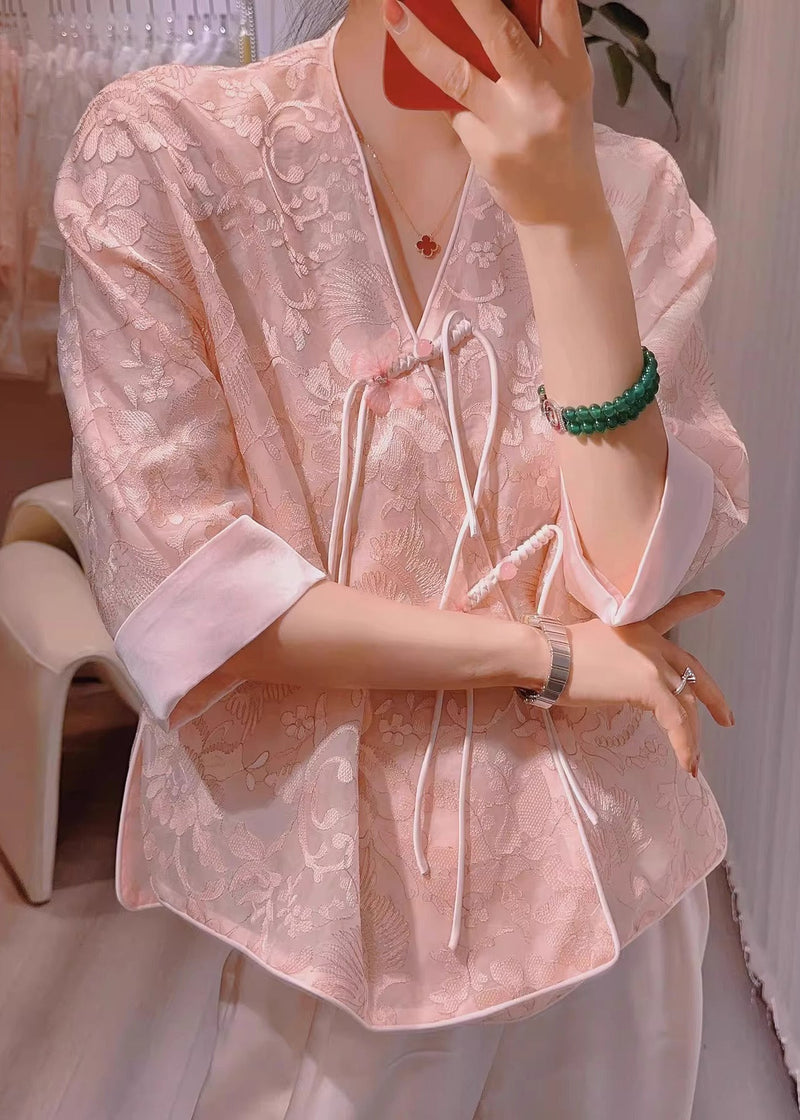 Classic Vintage & Enduringly Stylish Blouse