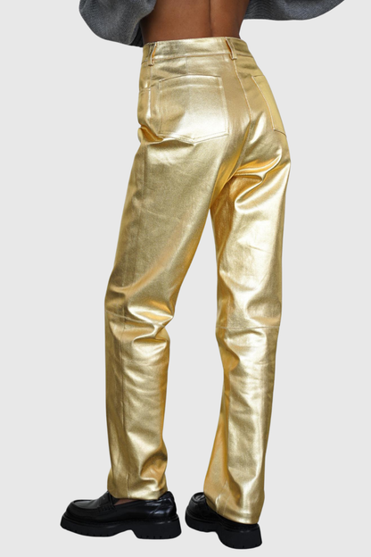 Elegantly Styled Pants for Everyday Wear