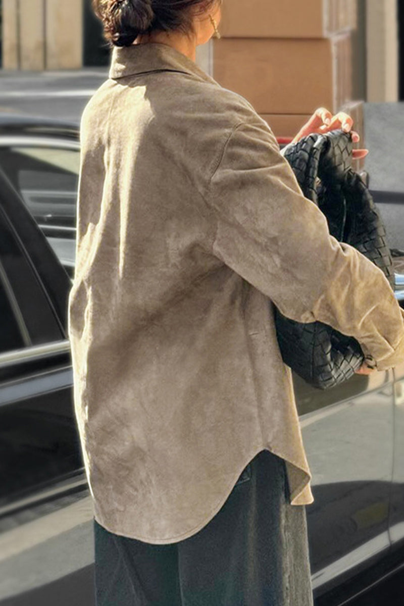 Effortlessly Elegant Blouse with a Timeless Design