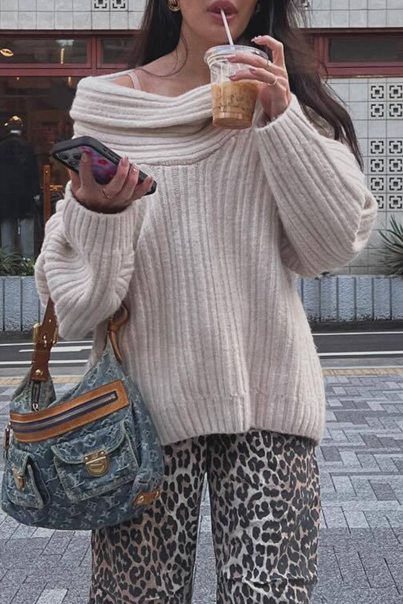 Beautifully Finished Sweater in a Timeless Design