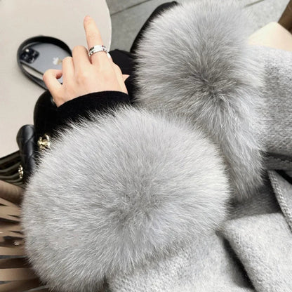 Effortlessly Elegant Coat with a Timeless Design