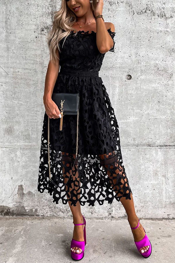 Classic Vintage & Enduringly Stylish Dress