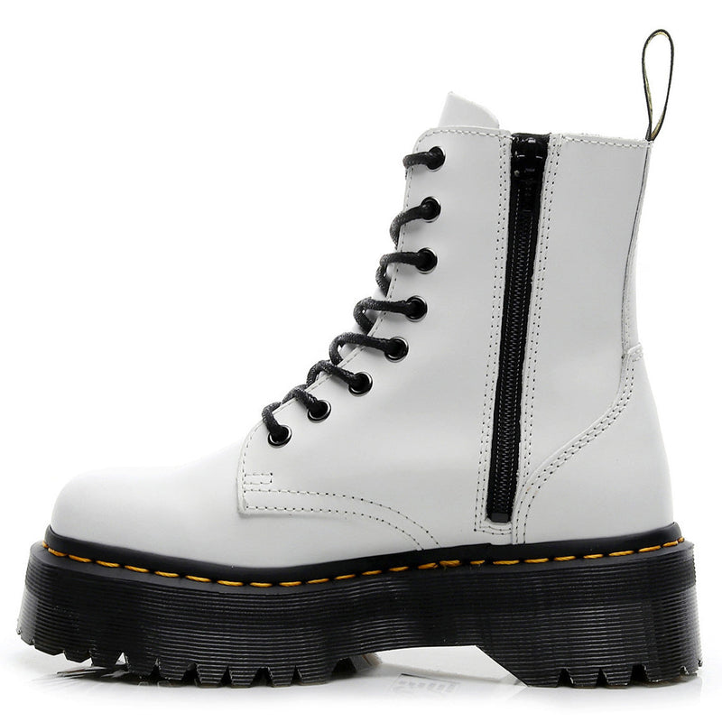 Beautifully Crafted Boots in a Classic Style