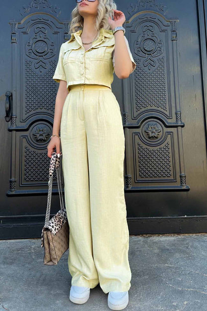 Classic Vintage & Enduringly Stylish Blouse