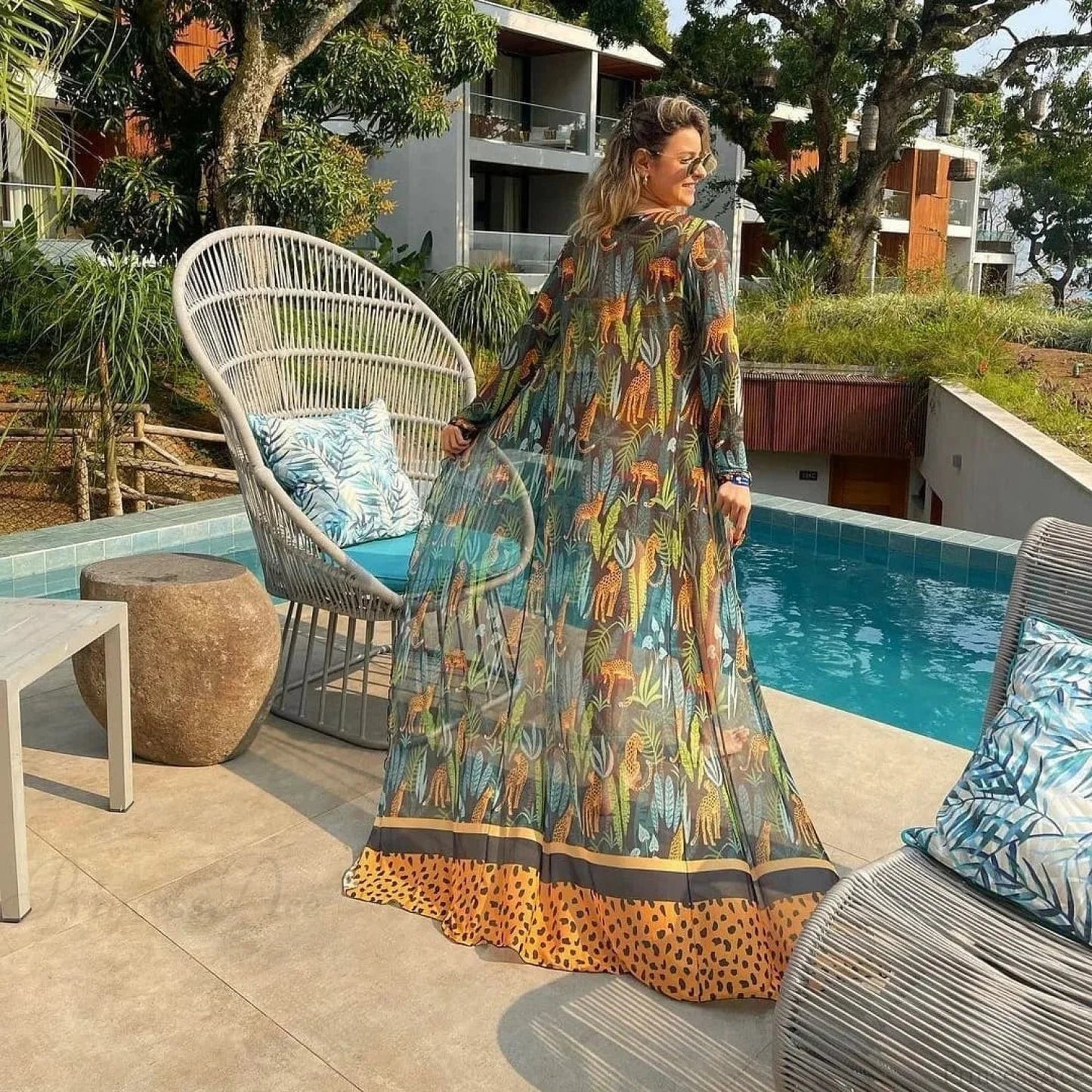 Classic Vintage & Enduringly Stylish Garment