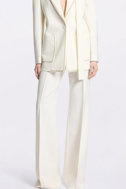 Classic Vintage & Enduringly Stylish Garment