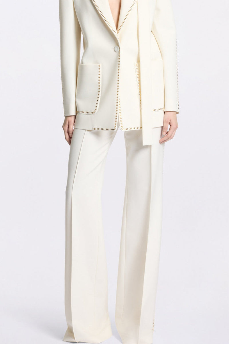 Classic Vintage & Enduringly Stylish Garment