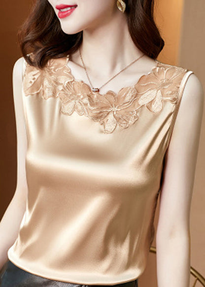 Polished Garment with an Effortless Classic Look